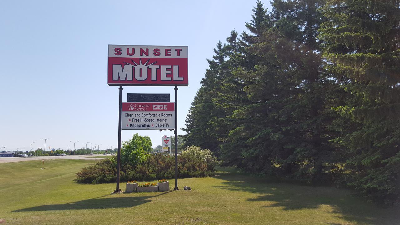 Sunset Motel Portage la Prairie Dış mekan fotoğraf
